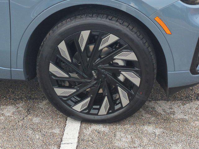 new 2025 Lincoln Nautilus car, priced at $81,395