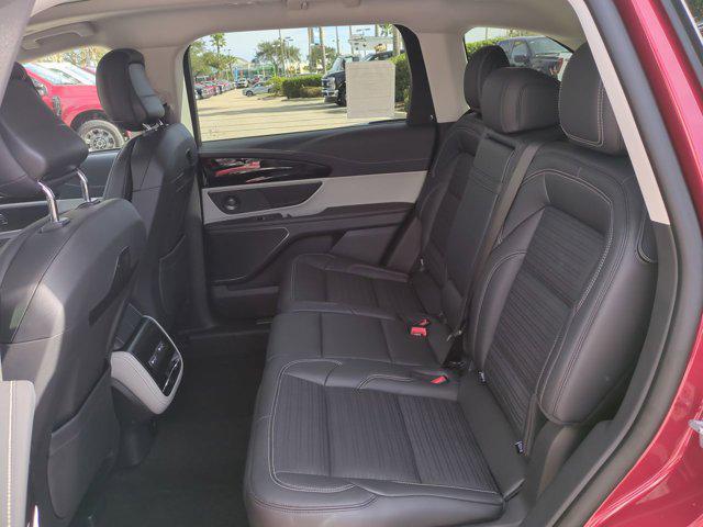 new 2025 Lincoln Nautilus car, priced at $60,375