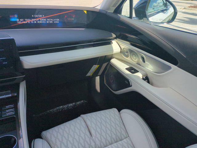 new 2025 Lincoln Nautilus car, priced at $81,395