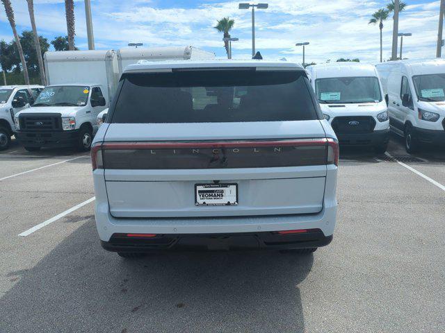 new 2025 Lincoln Navigator car, priced at $102,940