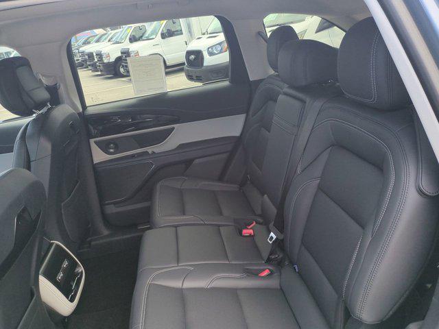 new 2025 Lincoln Nautilus car, priced at $54,878