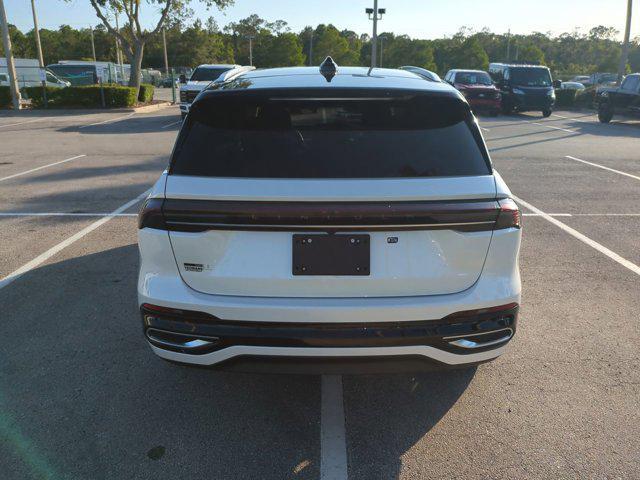 new 2025 Lincoln Nautilus car, priced at $63,205