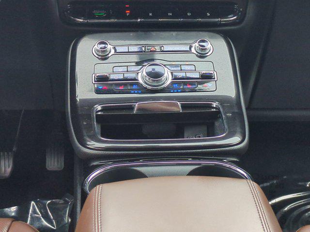 used 2022 Lincoln Nautilus car, priced at $37,550