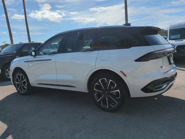 new 2025 Lincoln Nautilus car, priced at $69,080