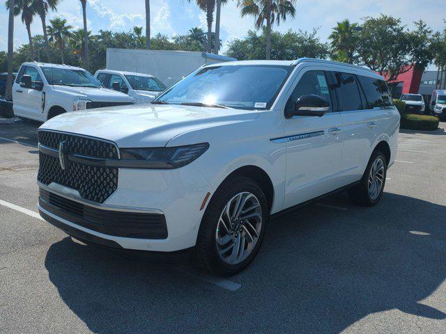 new 2025 Lincoln Navigator car, priced at $106,455