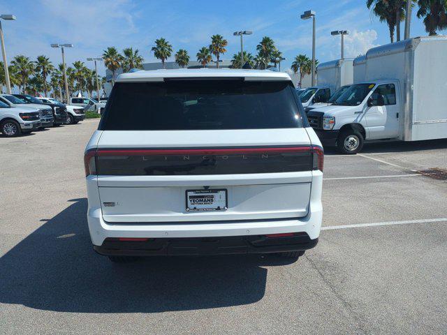 new 2025 Lincoln Navigator car, priced at $106,455