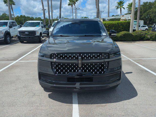 new 2025 Lincoln Navigator car, priced at $124,190