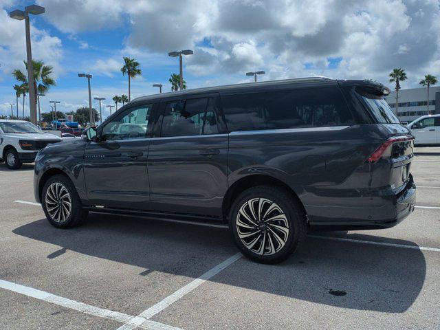 new 2025 Lincoln Navigator car, priced at $124,190