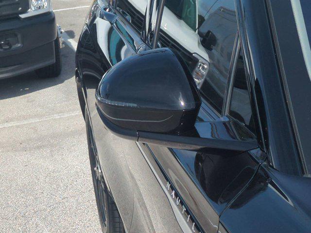 used 2025 Lincoln Nautilus car, priced at $59,999