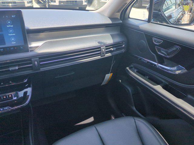 new 2025 Lincoln Corsair car, priced at $45,470