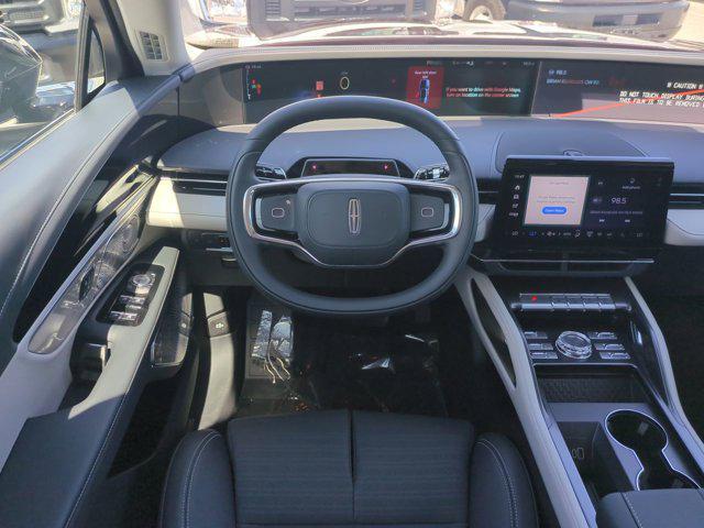 new 2025 Lincoln Nautilus car, priced at $67,660