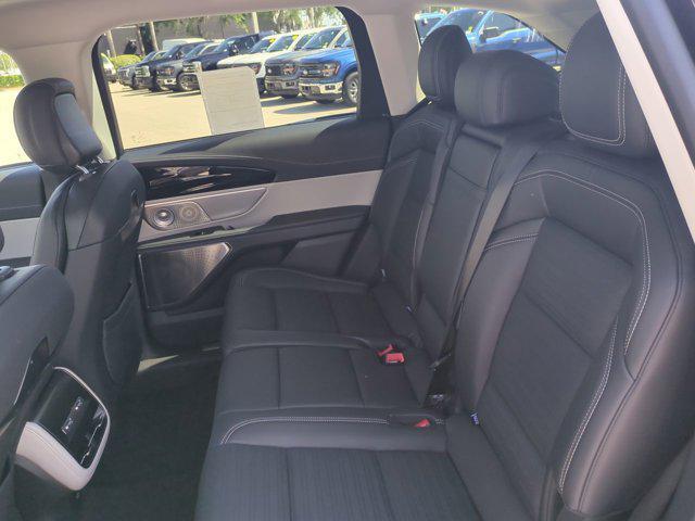 new 2025 Lincoln Nautilus car, priced at $67,660