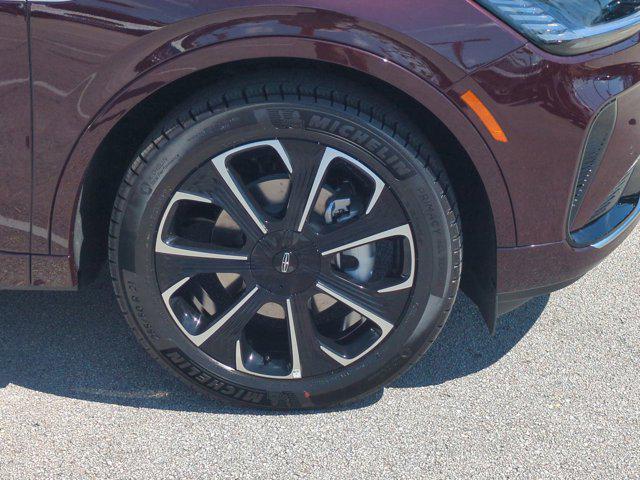new 2025 Lincoln Nautilus car, priced at $67,660