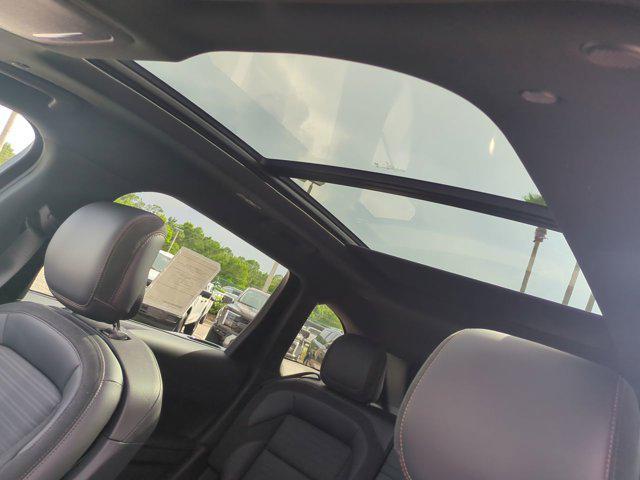 new 2025 Lincoln Nautilus car, priced at $66,705