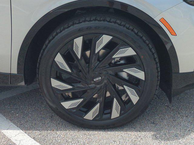 new 2025 Lincoln Nautilus car, priced at $66,705