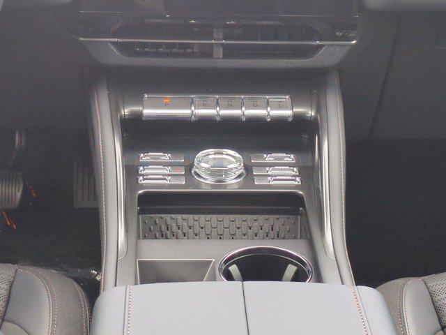 new 2025 Lincoln Nautilus car, priced at $66,705