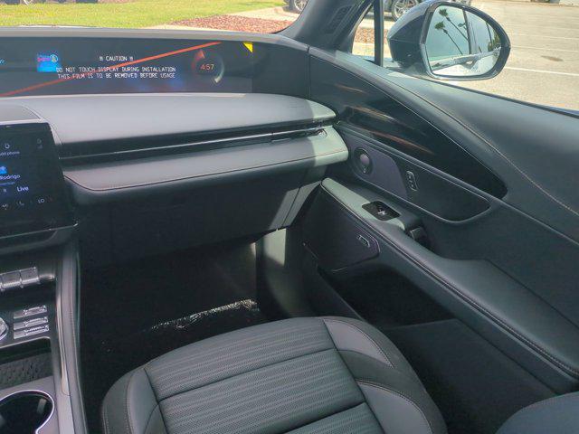 new 2025 Lincoln Nautilus car, priced at $66,705