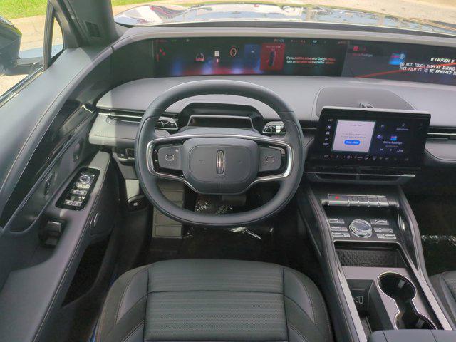 new 2025 Lincoln Nautilus car, priced at $66,705