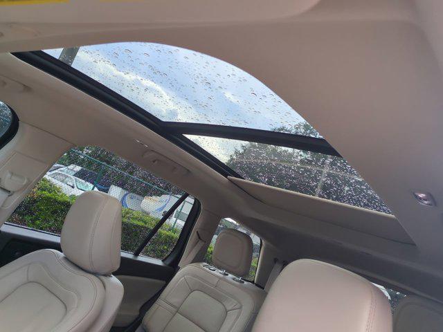 used 2022 Lincoln Aviator car, priced at $45,999