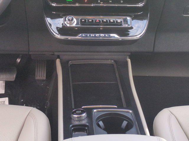 new 2025 Lincoln Corsair car, priced at $45,470