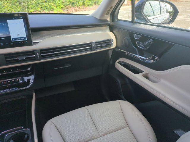 new 2025 Lincoln Corsair car, priced at $45,470