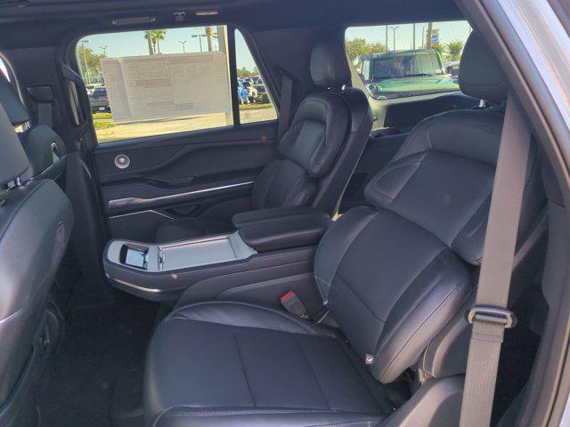 new 2025 Lincoln Navigator car, priced at $108,340
