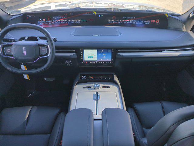 new 2025 Lincoln Navigator car, priced at $108,340