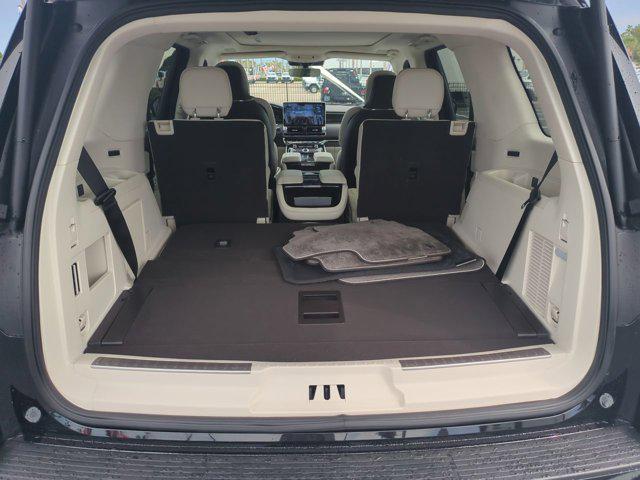 new 2024 Lincoln Navigator car, priced at $99,541
