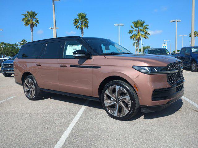 new 2025 Lincoln Navigator car, priced at $139,330