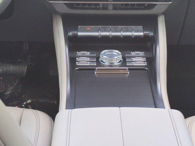 new 2025 Lincoln Nautilus car, priced at $55,589