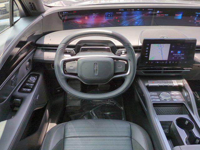 new 2025 Lincoln Nautilus car, priced at $58,112