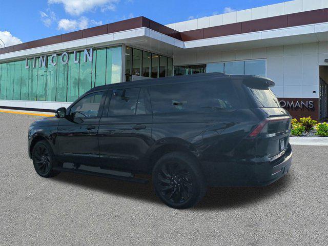 new 2025 Lincoln Navigator car, priced at $103,122