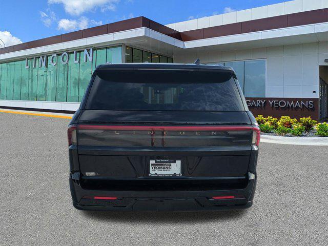 new 2025 Lincoln Navigator car, priced at $103,122