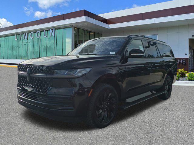 new 2025 Lincoln Navigator car, priced at $103,122