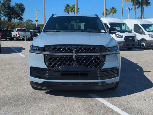 new 2025 Lincoln Navigator car, priced at $107,830