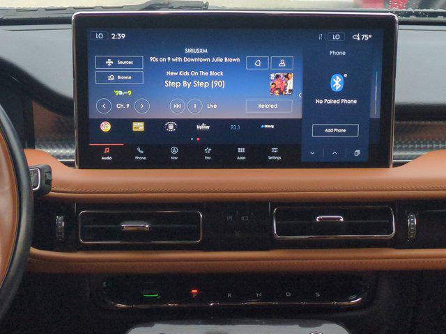 used 2023 Lincoln Nautilus car, priced at $49,999