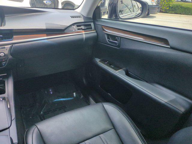 used 2016 Lexus ES 350 car, priced at $21,605