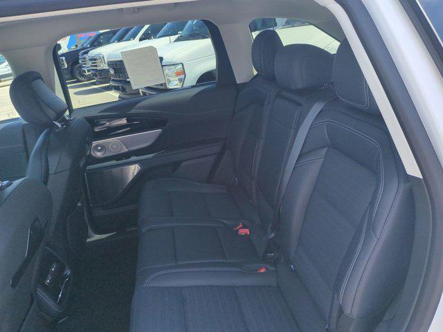 new 2025 Lincoln Nautilus car, priced at $68,910