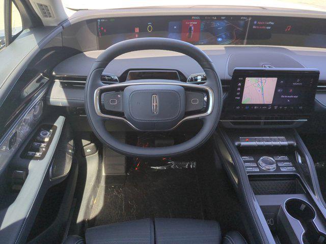 new 2025 Lincoln Nautilus car, priced at $68,910
