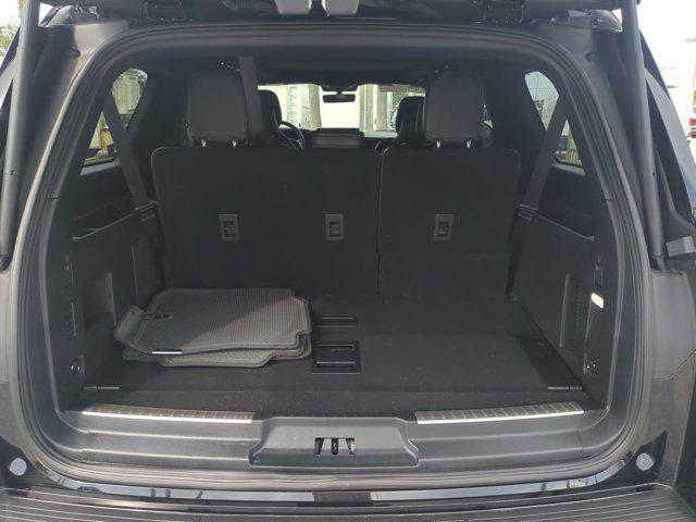used 2024 Lincoln Navigator car, priced at $99,999