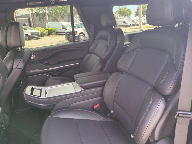 new 2025 Lincoln Navigator car, priced at $108,310