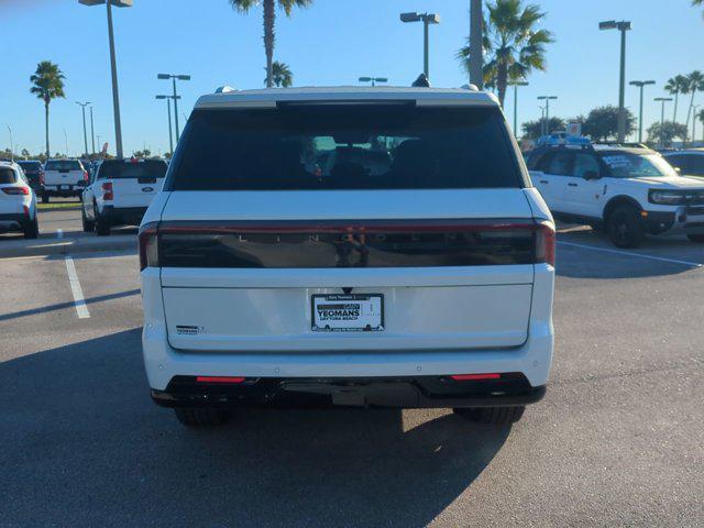 new 2025 Lincoln Navigator car, priced at $121,340