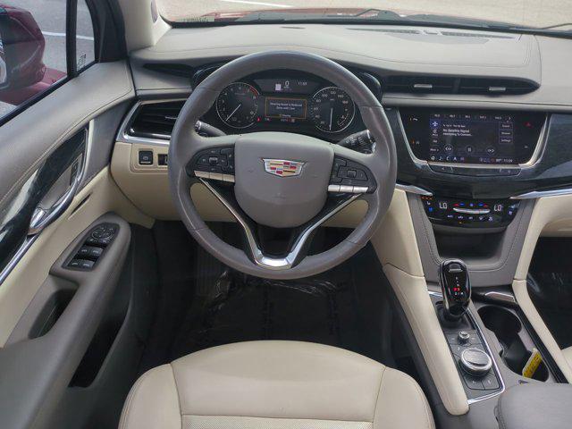 used 2023 Cadillac XT6 car, priced at $43,999