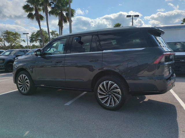 new 2025 Lincoln Navigator car, priced at $120,490