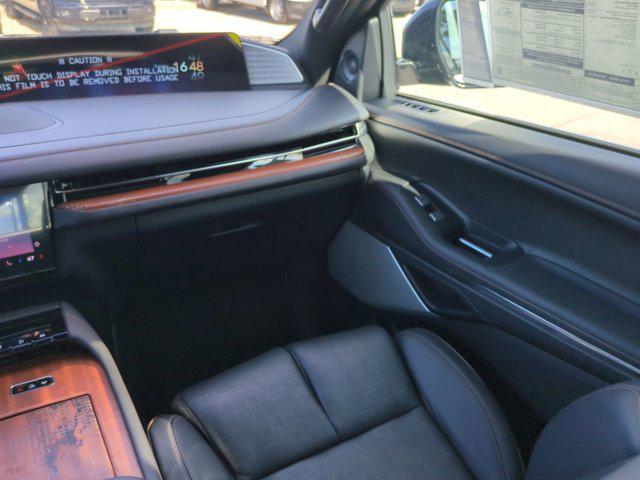 new 2025 Lincoln Navigator car, priced at $120,490