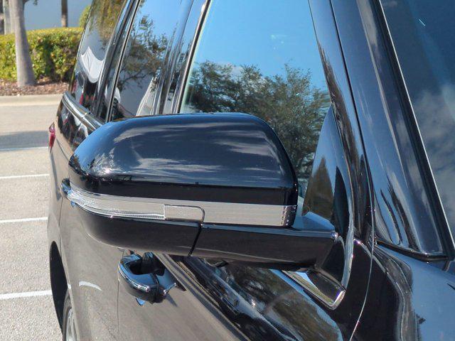 used 2024 Lincoln Navigator car, priced at $95,999