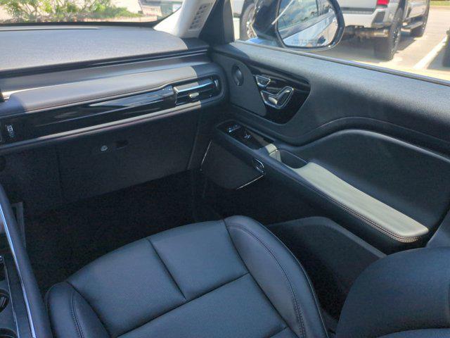 new 2025 Lincoln Aviator car, priced at $68,282