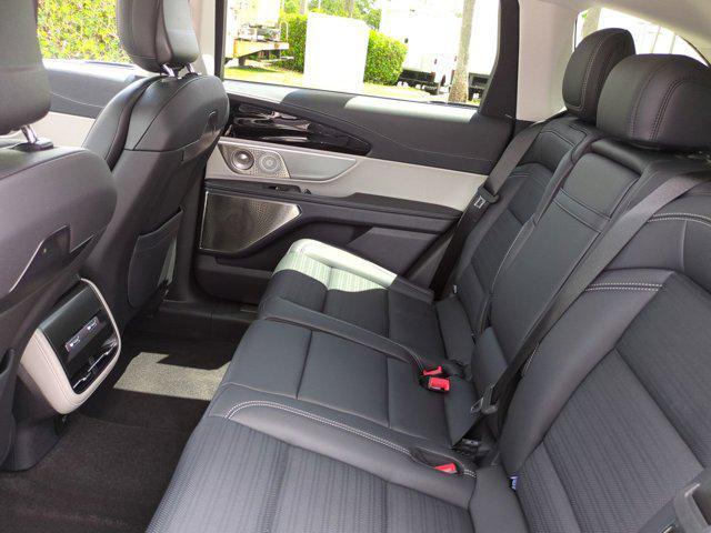 new 2025 Lincoln Nautilus car, priced at $68,160