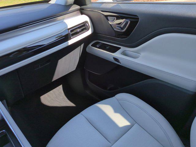 new 2025 Lincoln Aviator car, priced at $59,340