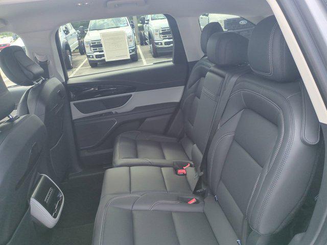 new 2025 Lincoln Nautilus car, priced at $55,589